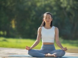 perbedaan meditasi dan yoga
